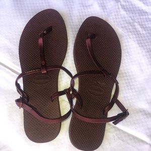 Size 37/38 (7/8 US) Havaiana sandals